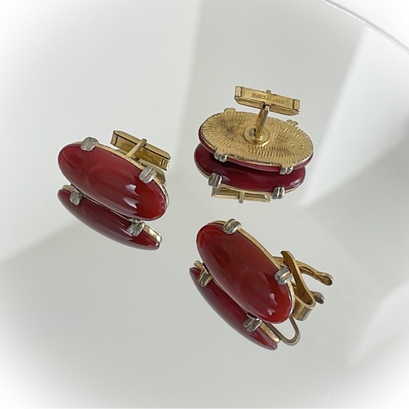 💕How I love this Beautiful Vintage Red Carnelian Cufflinks & Tie Clip Set💕 - Picture 6 of 9